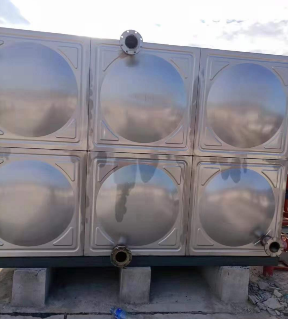 阿拉尔组合式不锈钢水箱，玻璃钢水箱的替代品，不锈钢冲压板组合水箱